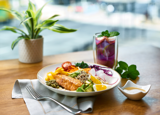 Packed with nutrition, high in protein with less oil and salt, our tasty poke bowls combine a varied array of veggies, toppings and grains. Come and grab your bowl of goodies with a glass of flavourful drink - a perfect light and healthy meal for summer!