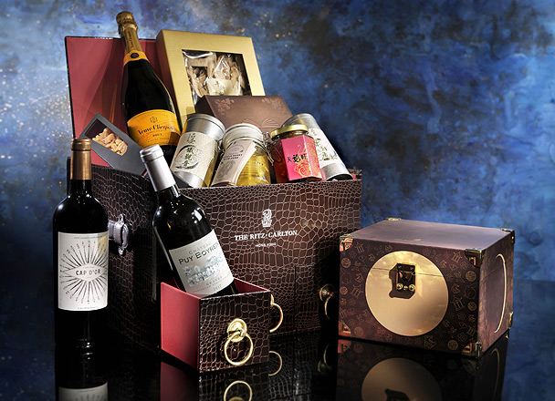 The Ritz-Carlton, Hong Kong is delighted to present Mooncake Hamper in celebration of Mid-Autumn Festival.